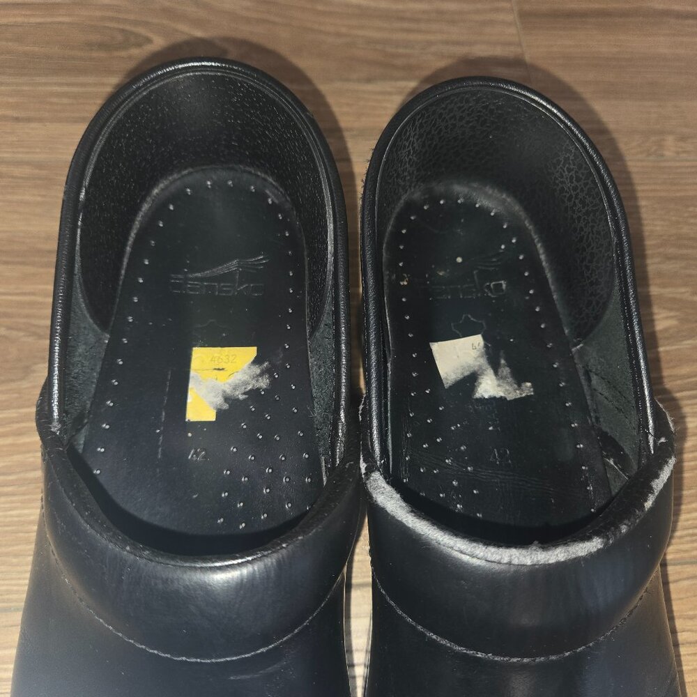 Dansko Clogs - Picture 6 of 8